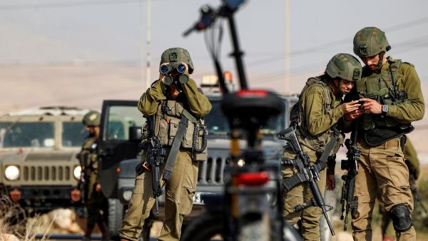 جنود من قوات الإحتلال الاسرائيلي في منطقة غور الأردن (أ ف ب)