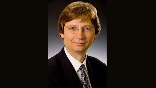 John-David Lovelock Gartner Forecasts Worldwide IT Spending to Grow 2.4% in 2023