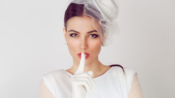 خلطة الليمون وزيت الزيتون لتنعيم يدين العروس وتفتيحها