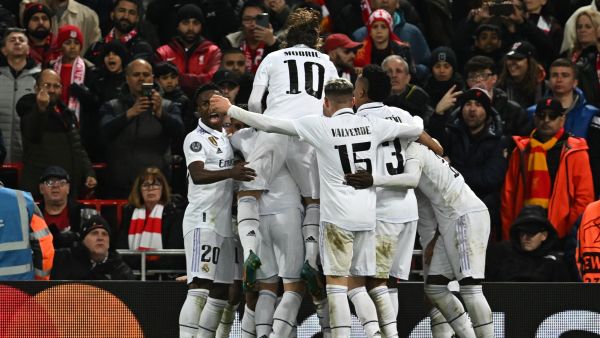ريال مدريد يسحق ليفربول (المصدر: أ ف ب)