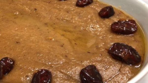 طريقة عمل عصيدة التمر