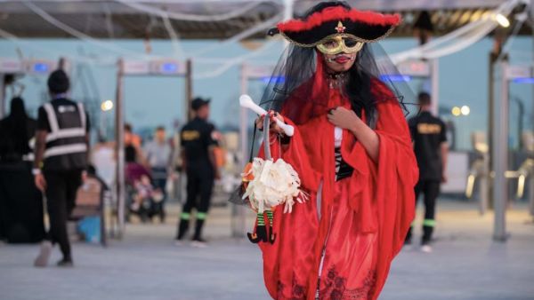 Saudi costumes party 