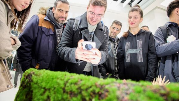 During the event Huawei creates a "tech oasis" to light up MWC 2023 with innovative experiences