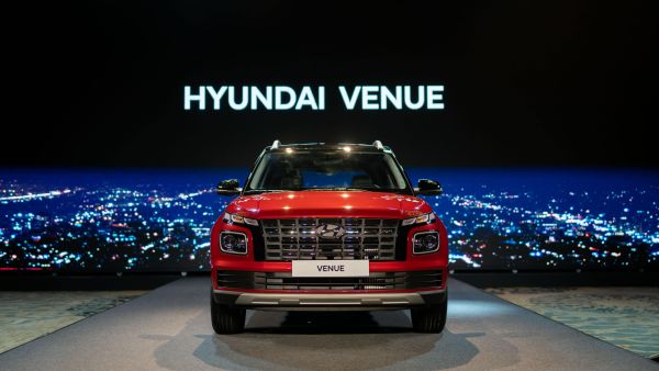 Hyundai Venue 3 Hyundai Motor Company Launches the new Venue : Urban SUV ready for adventure