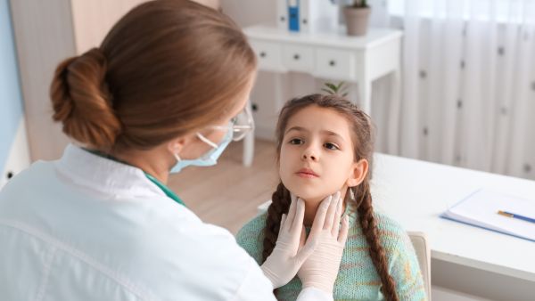 طبيب البوابة: أعراض اضطراب الغدة الدرقية عند الأطفال