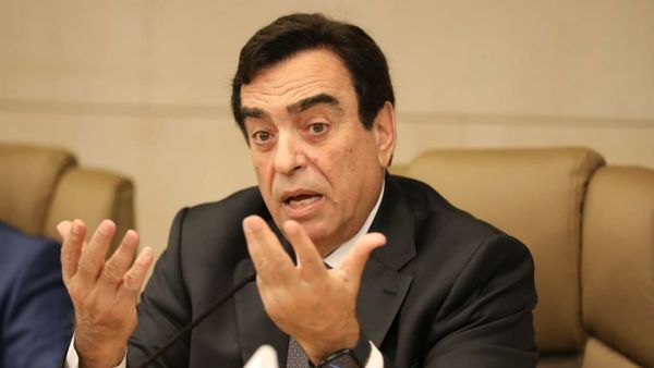 وزير الإعلام اللبناني السابق جورج قرداحي