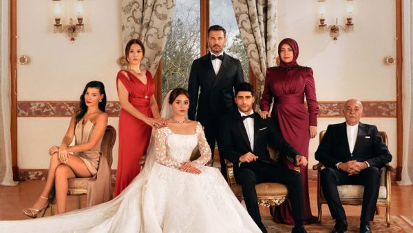 مسلسل شراب التوت البريّ