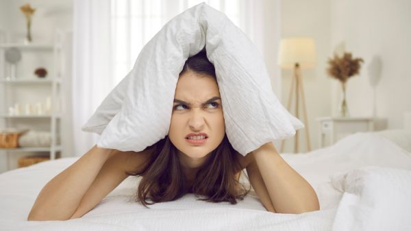 5 طرق للتعامل مع الأقارب المزعجين