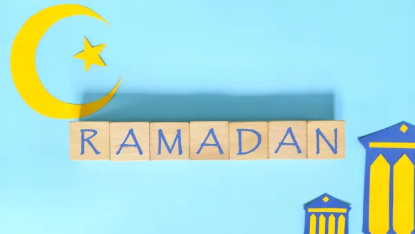اصنعيه بنفسك: هلال ونجوم رمضان بخيطان الصوف 