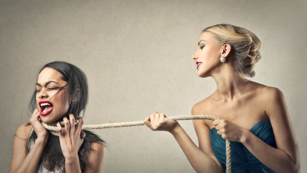 5 مؤشرات على انك بحاجة للانفصال عن صديقك