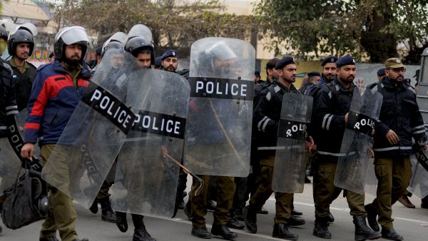 Pakistan police