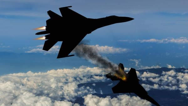 Video shows Russian fighter jet colliding with US jet 