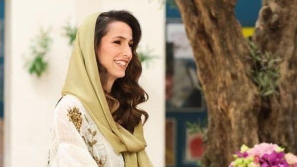 أجمل إطلالات رجوة آل سيف بمناسبة عيد ميلادها