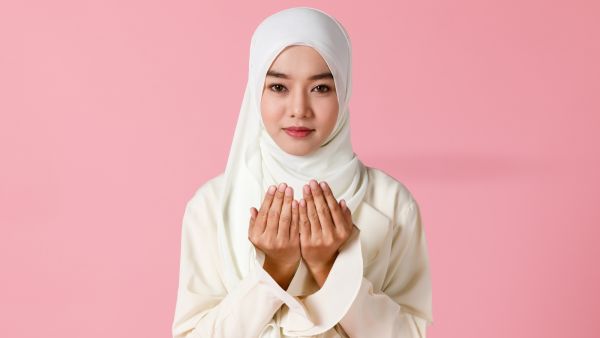 دعاء بداية شهر جديد مايو