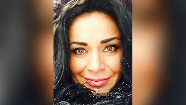 امرأة تقتل شبيهتها