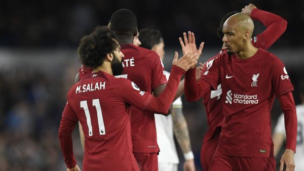 ليفربول يتحدى فوريست اليوم (المصدر: أ ف ب)