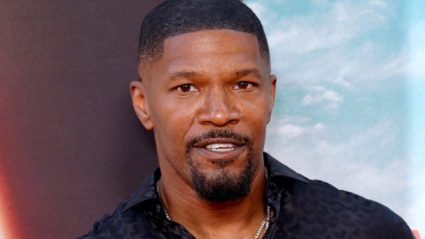 Jamie Foxx gets hospitalized