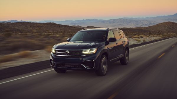 Volkswagen Recalls 143,000 Atlas SUVs in US Over Safety Concerns
