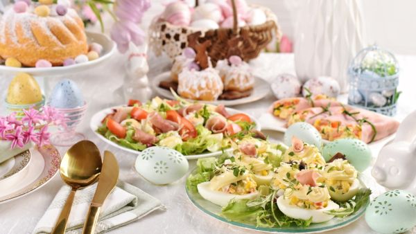 أفضل 7 بوفيهات عيد الفصح المجيد في دبي 