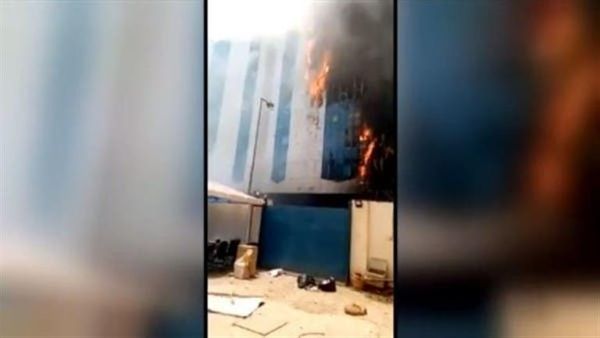 حريق هائل يلتهم بنك السودان المركزي في العاصمة الخرطوم