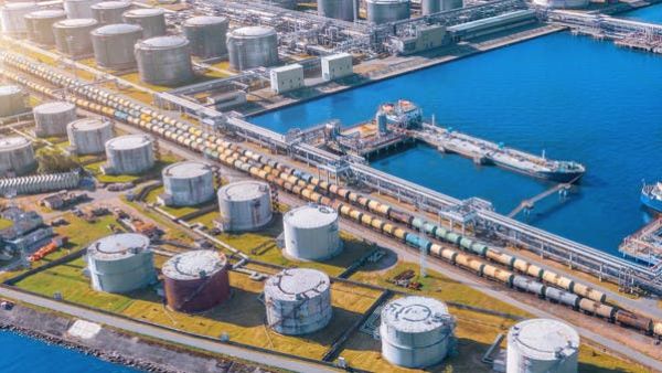 Strategic US crude oil reserves sharply drop