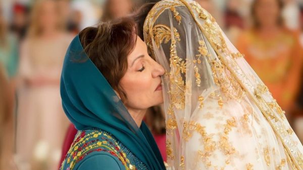 رجوة آل سيف مع والدتها السيدة عزة بنت نايف عبد العزيز أحمد السديري