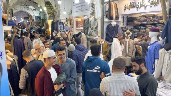 البزان.. زي مفضل لشباب الطوارق في ليبيا