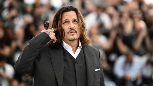 Johnny Depp slammed for his rotten teeth