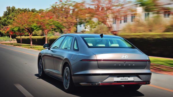 Hyundai Introduces the All-New Azera Flagship Sedan in The Middle East