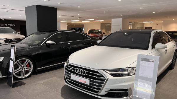 Premium Motors is spread across three floors and designed in accordance with global standards and corporate identity. Audi Oman Guarantees Quality and Peace of Mind for Approved Plus Cars at Premium Motors