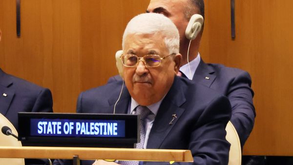 Palestine Abbas, Mohamed Ramadan meeting spark outrage