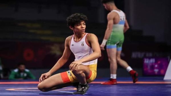 لاعب المصارعة المصري الهارب أحمد فؤاد