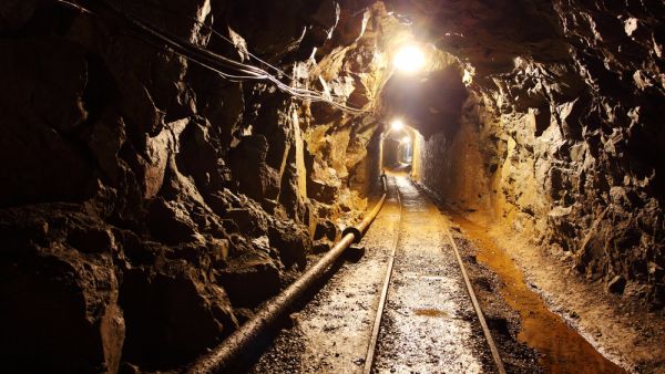 Gold mine fire kills at least 27 in Peru 