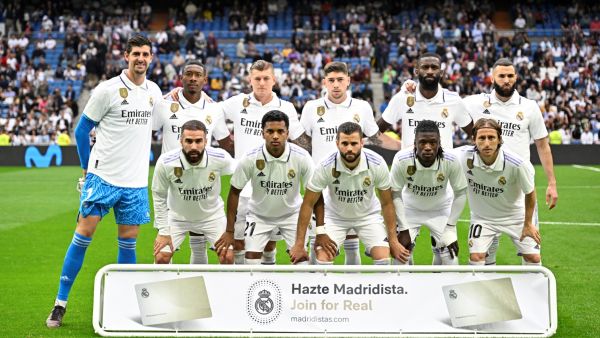 فريق ريال مدريد (Photo by JAVIER SORIANO / AFP)