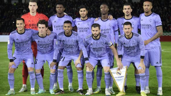 فريق ريال مدريد (Photo by CRISTINA QUICLER / AFP)