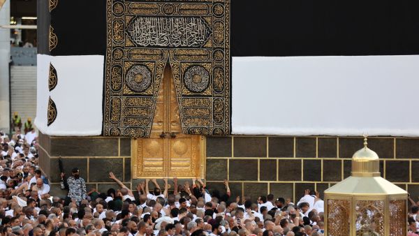 Mandatory guidelines for pilgrims from UAE