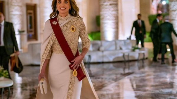 الملكة رانيا في قصر الحسينية الملكة رانيا في قصر الحسينية