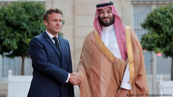 الأمير محمد بن سلمان وماكرون