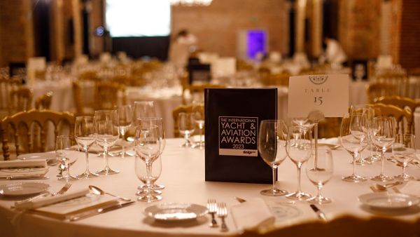 Gulf Craft’s Majesty 120 Gulf Craft’s Majesty 120 is Honoured at the Design et al International Yacht & Aviation Awards