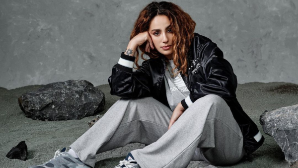 Ascia Akef wears LGBTQ outfit