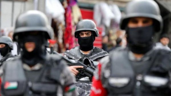 عناصر من قوات الدرك الأردنية