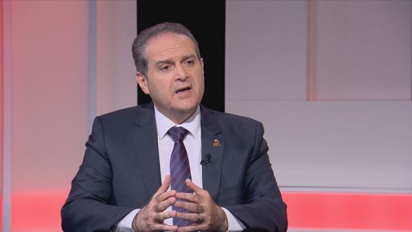 وزير الصحة الأردني، الدكتور فراس الهواري