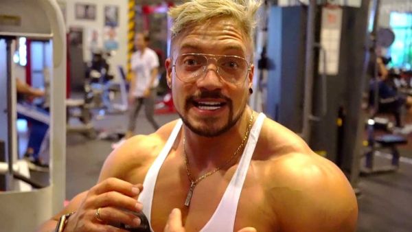  لاعب كمال الأجسام جو ليندنر - joesthetics