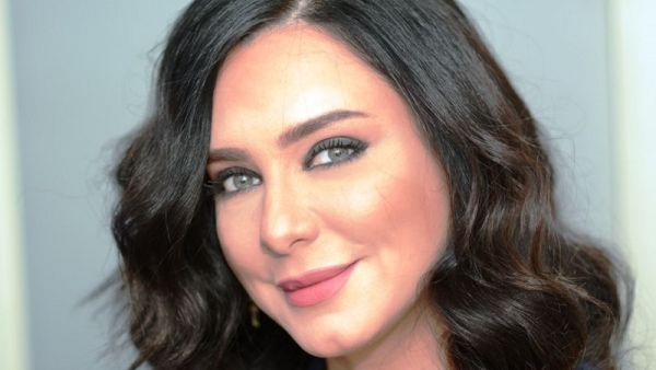 سلاف فواخرجي سلاف فواخرجي