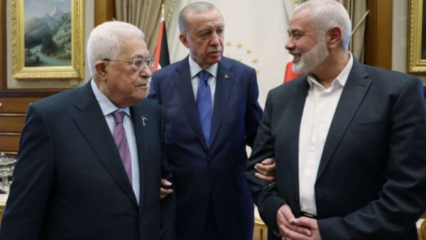 لقاء بين عباس وهنية برعاية اردوغان