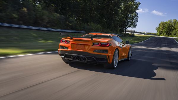 Chevrolet Corvette From streetcar to racecar: How the Chevrolet Corvette Z06 drive modes transform the vehicle