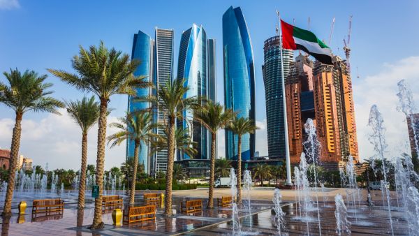 6 أنشطة ترفيهية يمكنك القيام بها في أبو ظبي هذا الصيف