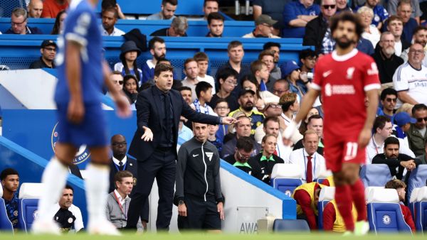 التعادل سيد الموقف بين تشيلسي وليفربول (Photo by HENRY NICHOLLS / AFP)