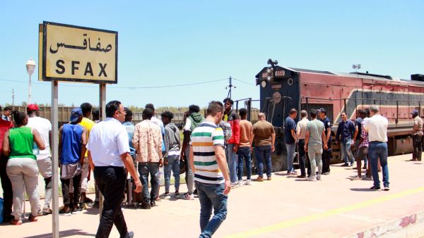 تونس تنفي اتهام الامم المتحدة لها بطرد مهاجرين الى حدودها مع ليبيا والجزائر