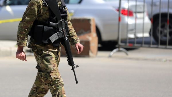 لم تعلن المصادر الامنية عن هوية هذا التنظيم الذي كان يختبئ في الضاحية الجنوبية معقل حزب الله اللبناني 